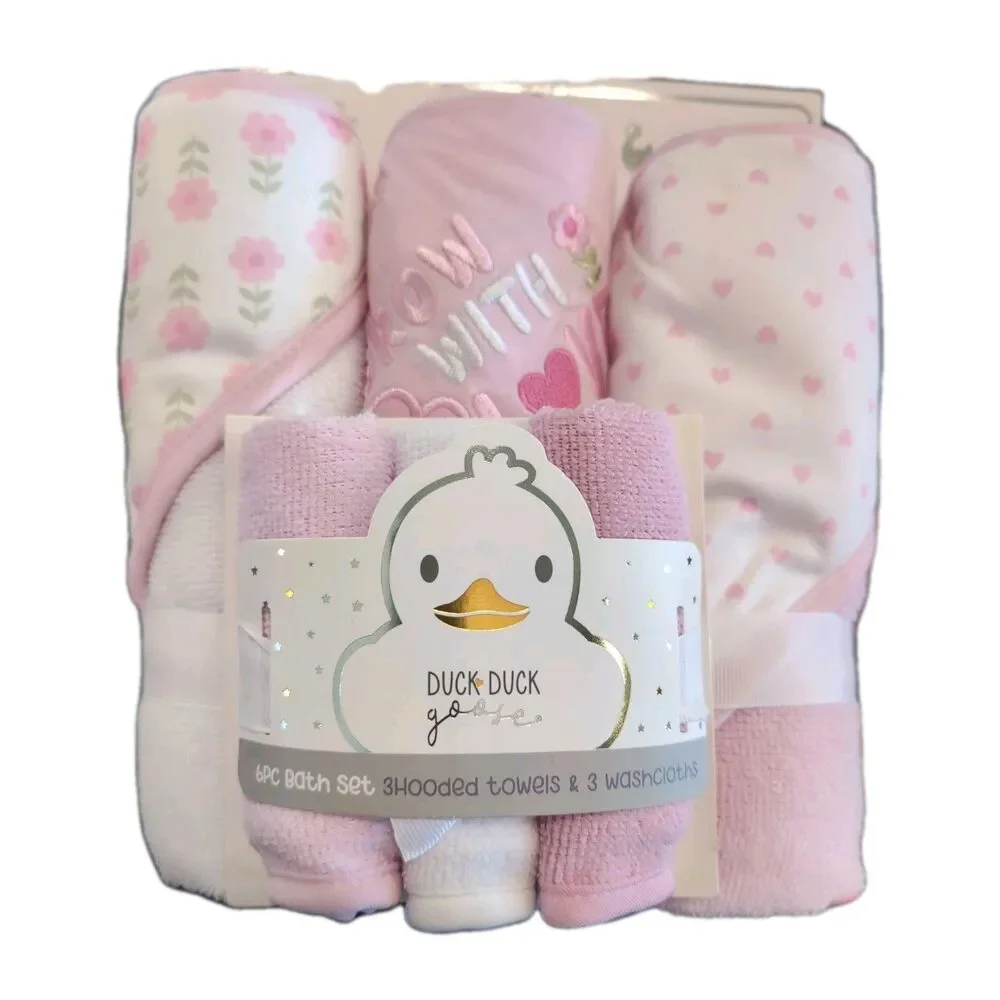 Duck Duck Goose Baby Girl 6PC Bath Set 3 Hooded Towels & 3 Washcloths Pink